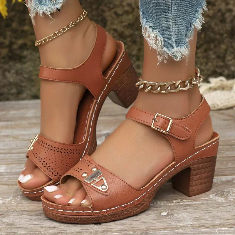 Devora | Sleek Fit Block Heel Sandals – Clarkson